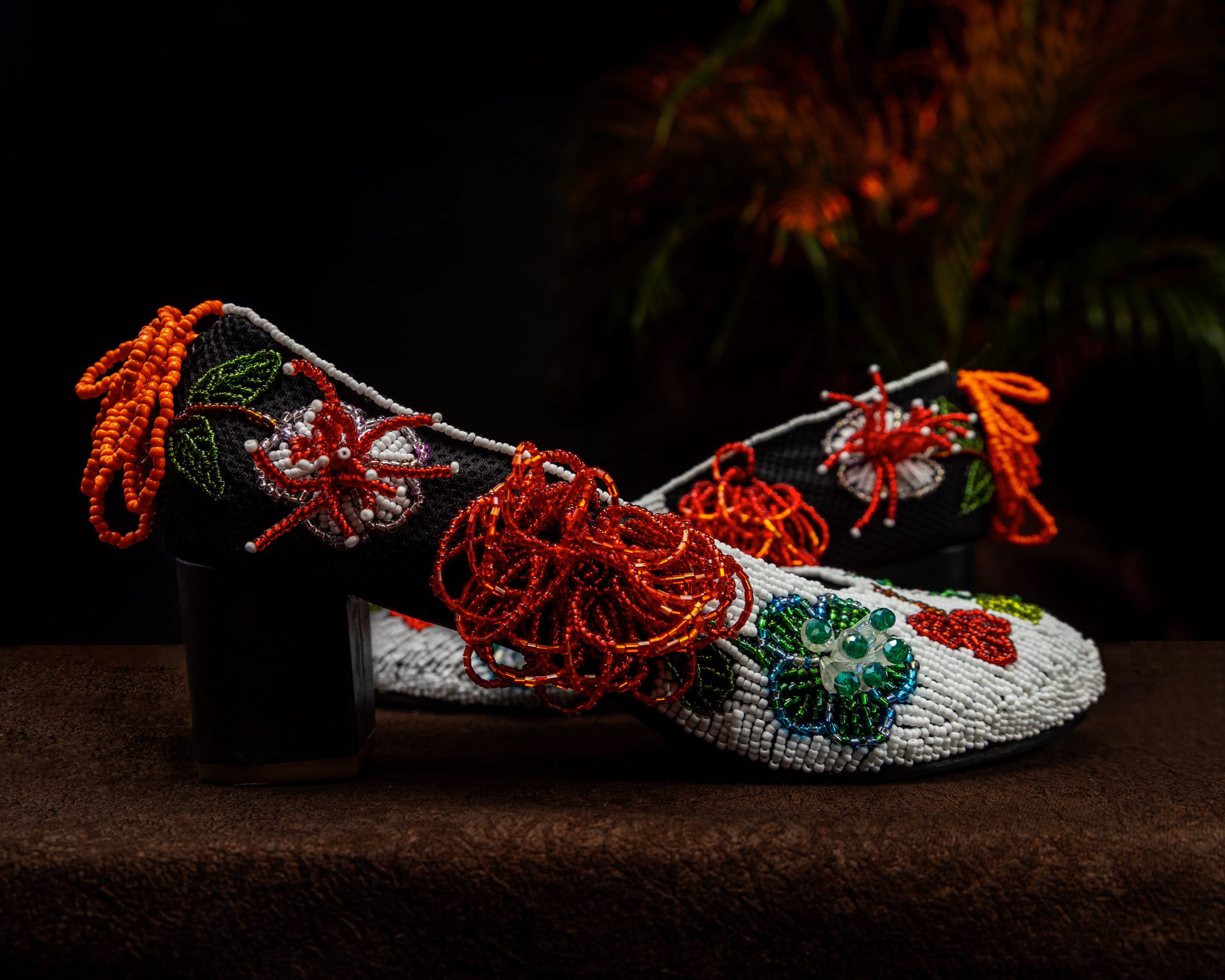AJIGI BEADED PUMPS - Image 4